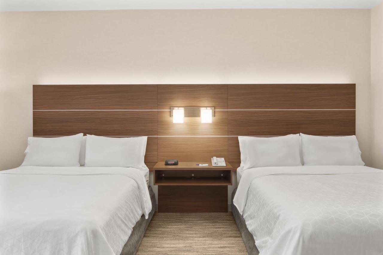 Holiday Inn Express Hotel & Suites Sacramento Airport Natomas, An Ihg Hotel Zimmer foto