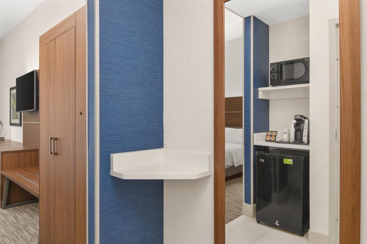 Holiday Inn Express Hotel & Suites Sacramento Airport Natomas, An Ihg Hotel Zimmer foto